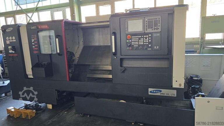Tornio CNC SMEC SL2500BLM
