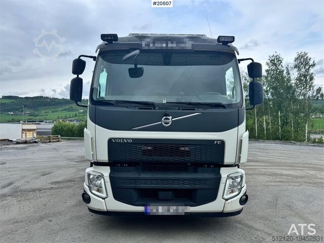 Skraldevogn Volvo FE320 6x2 Asphalt Spreader. 68,000 km!