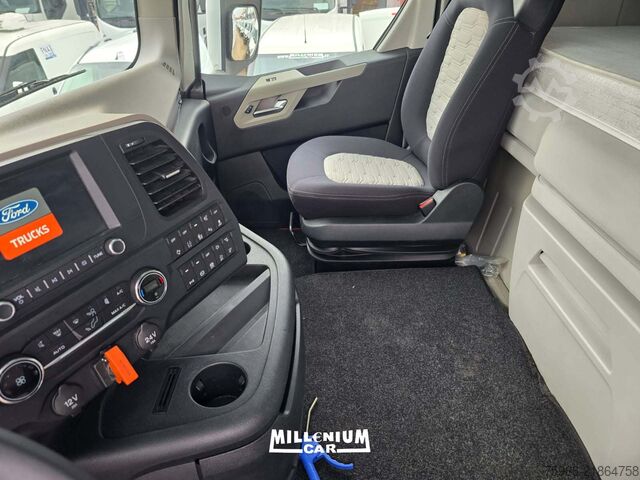 Sólo tahač Ford FORD FMAX 500 RETARDER ADR GOMME NUOVE