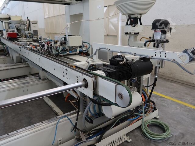 Průchozí vrtací stroj KOCH SBD-60-PTP