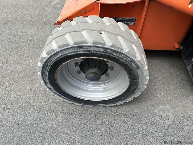 Leddelt teleskopisk arbejdsplatform JLG E450AJ (2005)