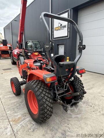 Kompakt traktör Kubota L1-382 (7325)