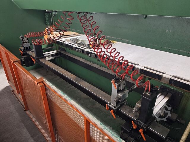 Prensa dobradeira Haco PPES 40110