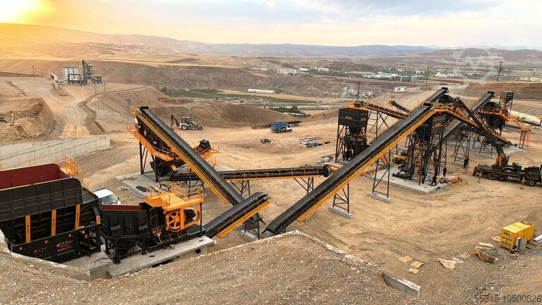 Breekapparatuur Stationary crushing plant 200-350 T/H Stationary crushing plant 200-350 T/H