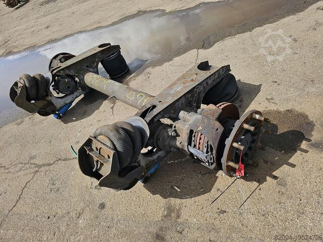 Axel SAF TRAILER AXLE | SINGLE TIRES| DISC.