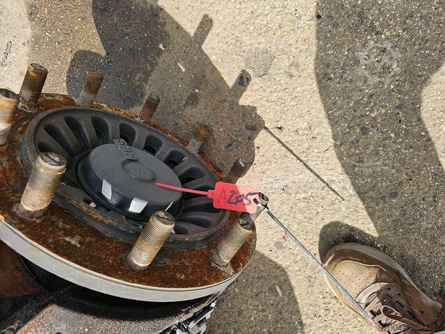 Axel SAF TRAILER AXLE | SINGLE TIRES| DISC.