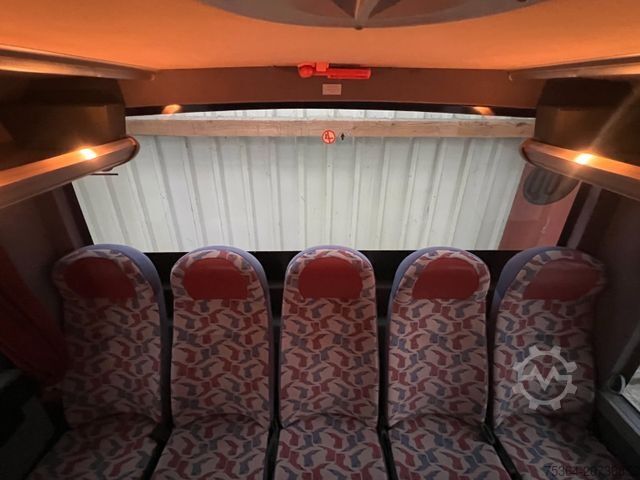 Turistbus MERCEDES-BENZ Medio 4.2 D 130 kw 26 Sitze Dachklima Ahk Euro 3