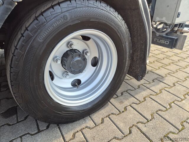 Garbage truck Mitsubishi Fuso Canter 5S13 / 1 OWNER / LIKE NEW