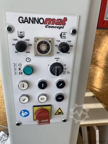 Presa za telo Ganner / Gannomat Concept 70 Eco