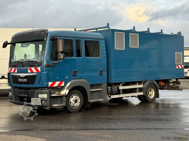 Vrachtwagen met bakwagen MAN TGL 8.180 L / DOKA-Koffer / 2 x AHK / PTO