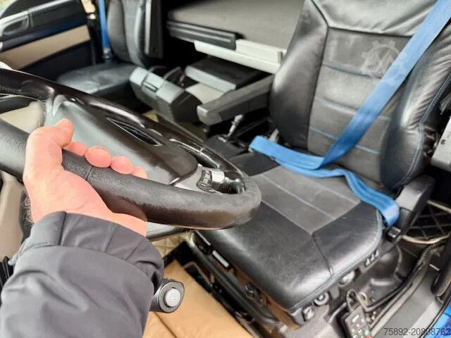 Standard-SZM MAN TGX 18.640 XXL/Retarder/Voll Luft/Eu6