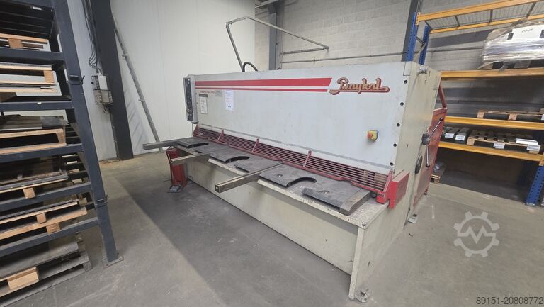 υδραυλική ψαλίδα γκιλοτίνα Baykal MGH 3100x10