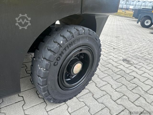 Čtyřkolový vysokozdvižný vozík Hyster H 5.0 FT / Container version / New price