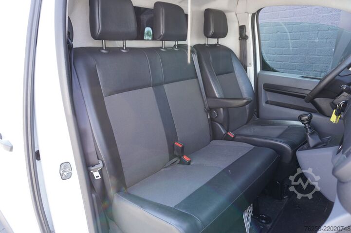 Bestelwagen Peugeot Expert 1.5 BlueHDI EURO 6 - Airco - Cruise - PD...