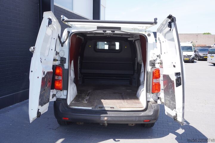 Bestelwagen Peugeot Expert 1.5 BlueHDI EURO 6 - Airco - Cruise - PD...