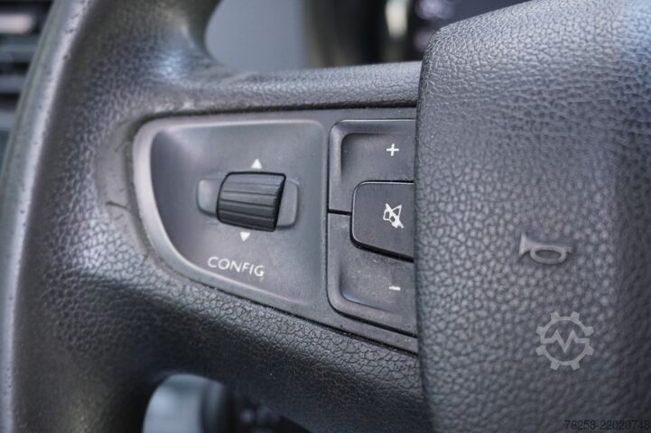 Bestelwagen Peugeot Expert 1.5 BlueHDI EURO 6 - Airco - Cruise - PD...