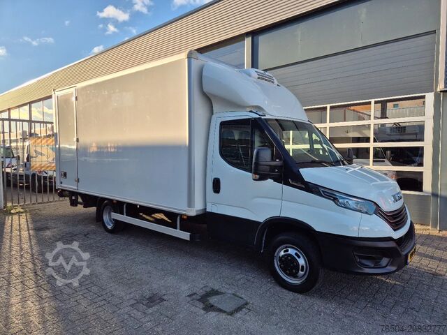 Refrigerated/freezer transport (closed box) Iveco Daily 35C18 HiMatic/ Kuhlkoffer/ TK V200MAX/ LB...