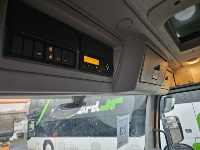 Box truck Volvo FL 240 4x2 16tons Seitentüren Koff