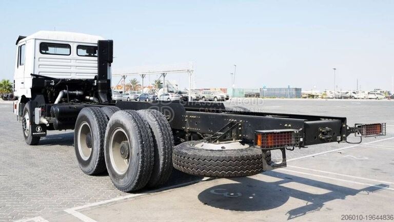 Chassis cab Shacman FAST 12JSD200T-B PTO