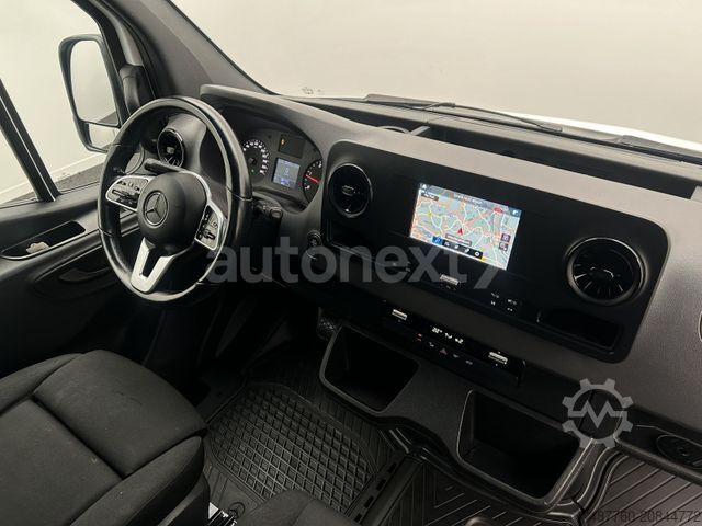 Dobozos furgon MERCEDES-BENZ Sprinter 316 Automatik **AHK 3,5t** LBW+NAVI 182