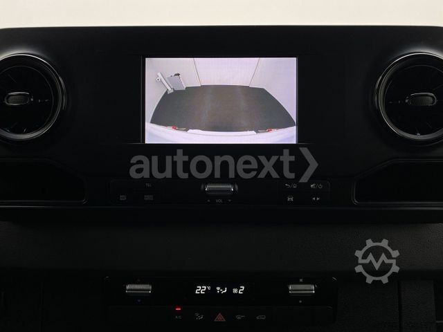 Dobozos furgon MERCEDES-BENZ Sprinter 316 Automatik **AHK 3,5t** LBW+NAVI 182