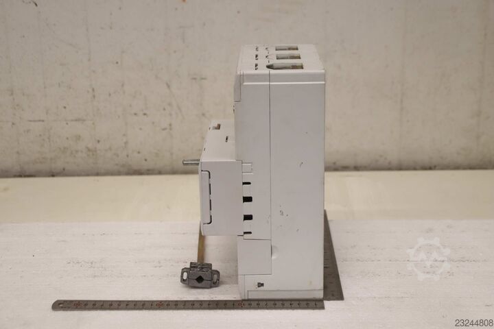 Lastni rasklopnik Möller NZM 10  P 10-400  400A