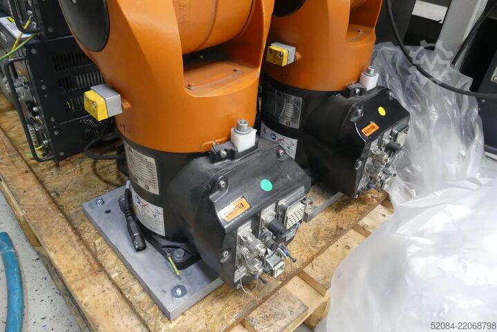 Βιομηχανικό ρομπότ KUKA + χειριστήριο KR C4 Kuka KR 10 R 1100 sixx