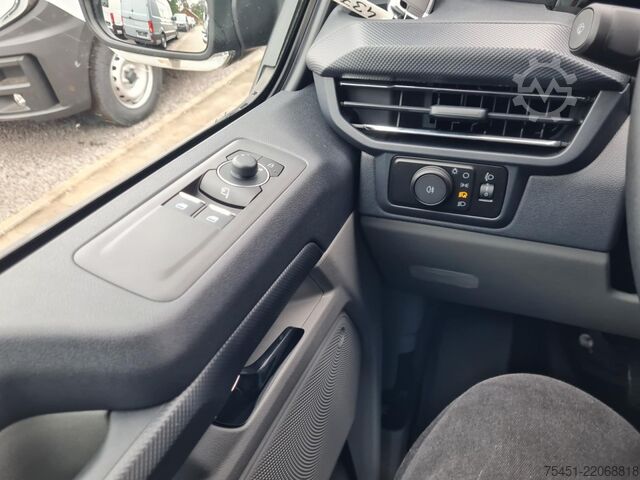 Bestelwagen Ford Transit Custom 2.0 EcoBlue 320 L2 Limited FWD