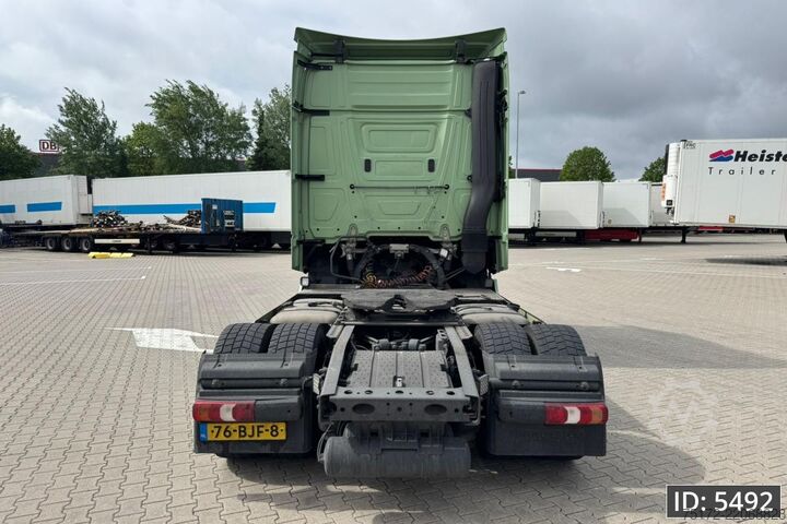 Standaard-SZM Mercedes-Benz Actros 1842 StreamSpace, Euro 6, / 2 Tanks / Fr...