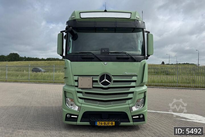 Standaard-SZM Mercedes-Benz Actros 1842 StreamSpace, Euro 6, / 2 Tanks / Fr...