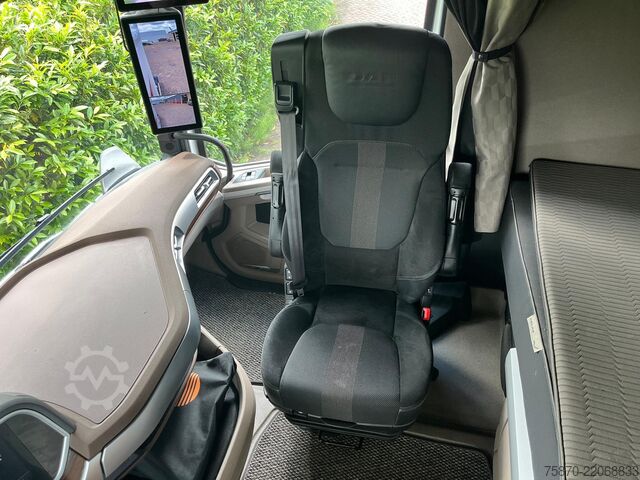 Standaard-SZM DAF XG+ 530 FT