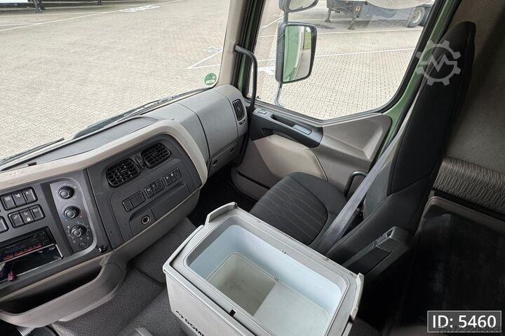 Koffer DAF LF 210 Day Cab, Euro 6, / Taillift