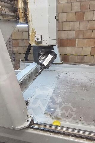 Centru de prelucrare HOUFEK X5 Proform