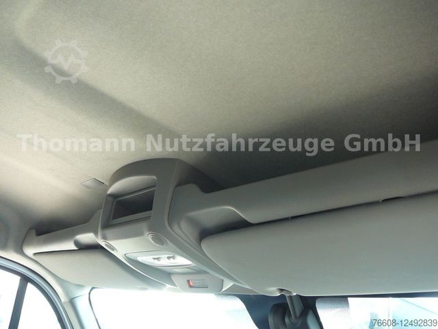 Vrachtwagen met bakwagen RENAULT Master Koffer Möbelkoffer Ultralight