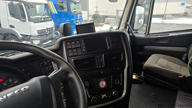 Standard tractor unit Iveco Magirus 440 4x2