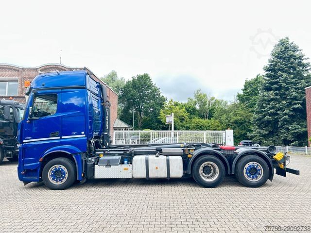 Kampós konténerszállító teherautó MERCEDES-BENZ 2551 Actros MEILLER Abroller 6x2