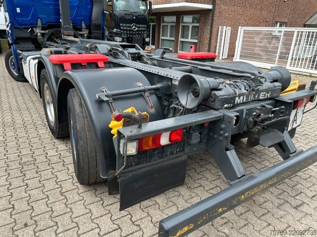 Kampós konténerszállító teherautó MERCEDES-BENZ 2551 Actros MEILLER Abroller 6x2