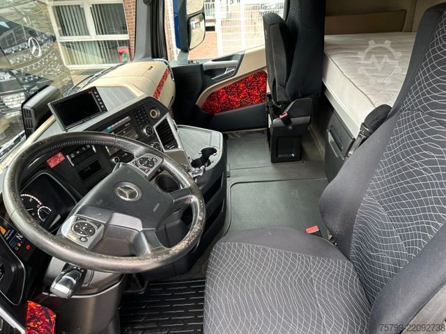 Kampós konténerszállító teherautó MERCEDES-BENZ 2551 Actros MEILLER Abroller 6x2