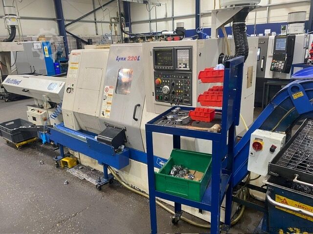 Tour CNC Doosan Lynx 220 LC