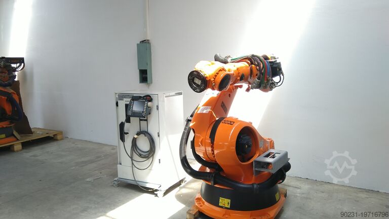Industrirobot KUKA KR 200 KRC2 ED05 REFURBISHED 2006 MODEL