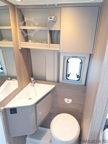 Camper van CARADO pro CV 540 Aufstelldach