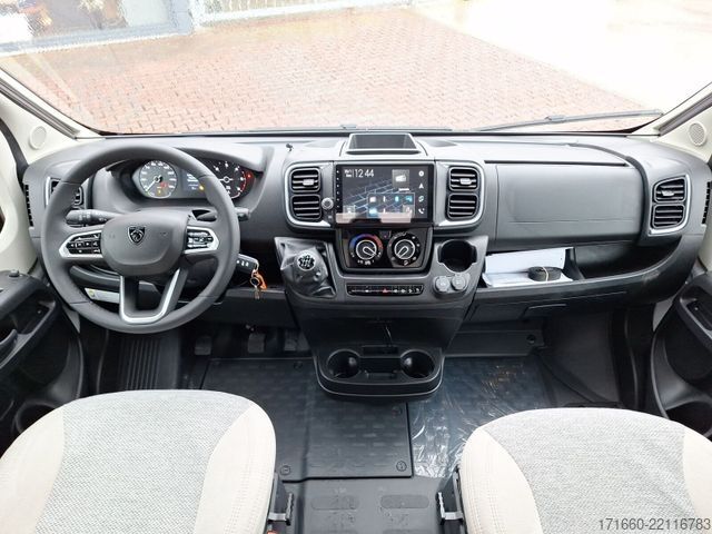 Camper van CARADO CV 600