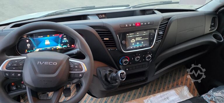 Billenős kisteherautó IVECO Daily 35