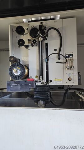 Drahterodiermaschine FANUC Alpha 1iC XL