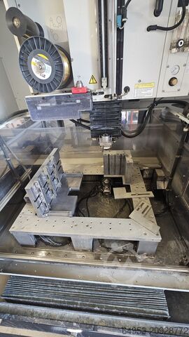 Drahterodiermaschine FANUC Alpha 1iC XL