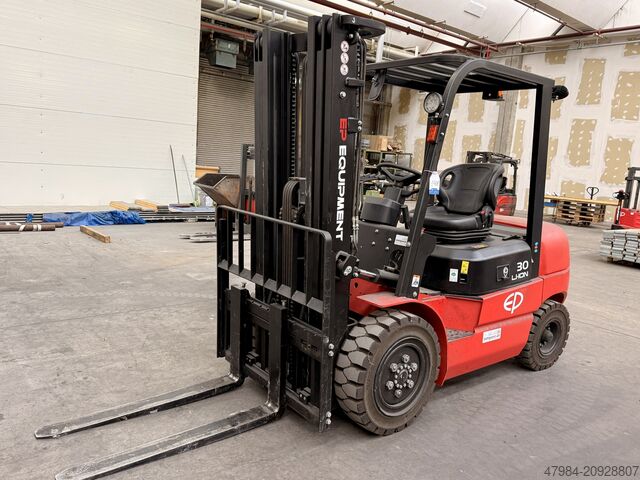 Elektro-Gabelstapler EP EFL 302