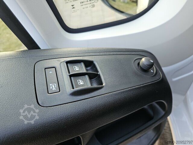 Dodávka s vysokou střechou Fiat Ducato L2H2 5´´ TFT DAB Bluettoth Klima