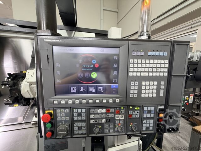 Torno CNC - Máquina de bancada inclinada OKUMA LM3000EXII-MYW 800 Spaceturn