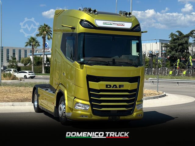 Tractor estándar DAF XG+ 530