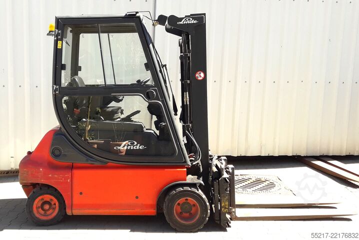 Gaffeltruck Linde E20P - 02